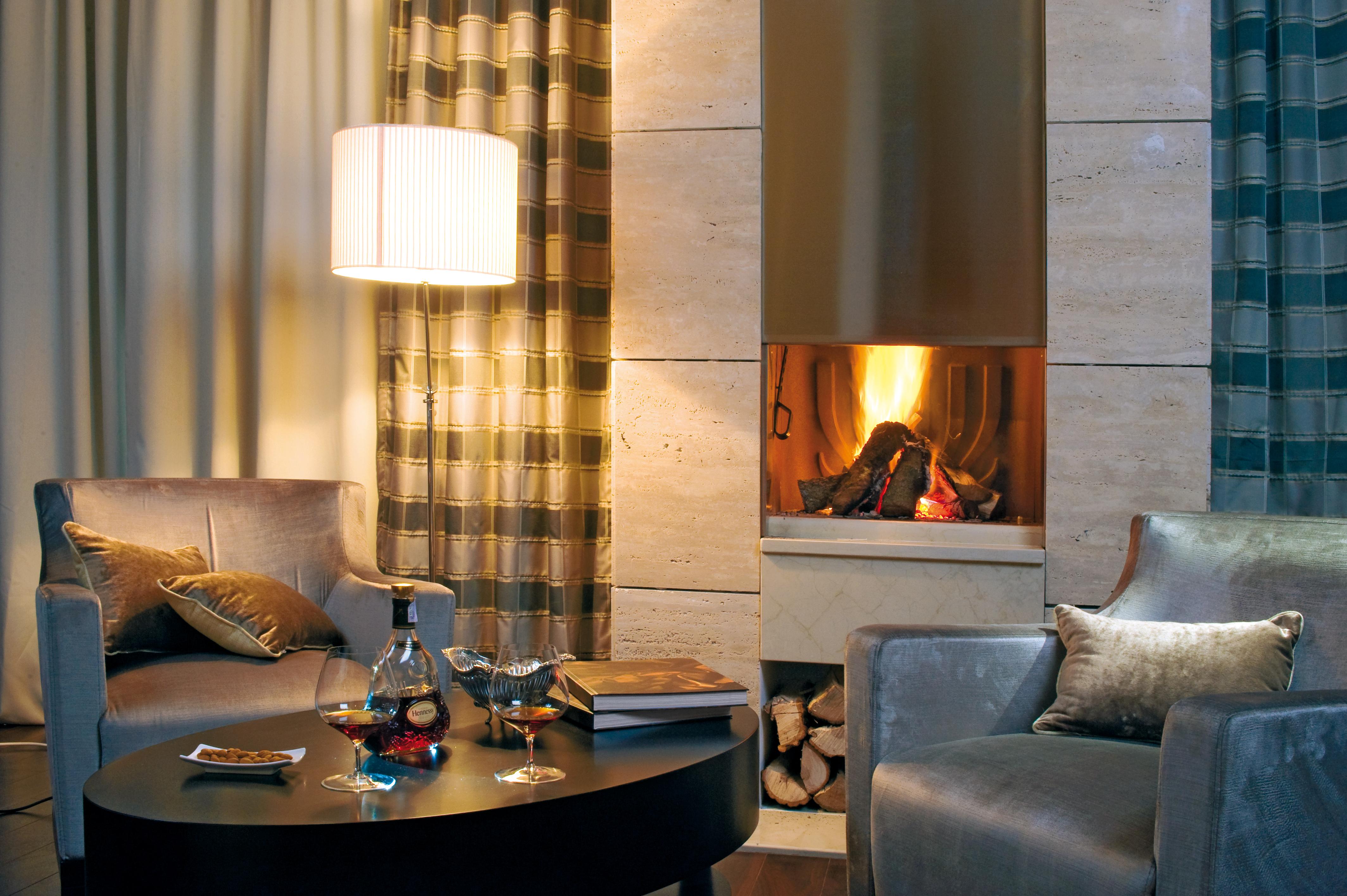 Hotel Monte Mulini Rovigno Ristorante foto A fireplace