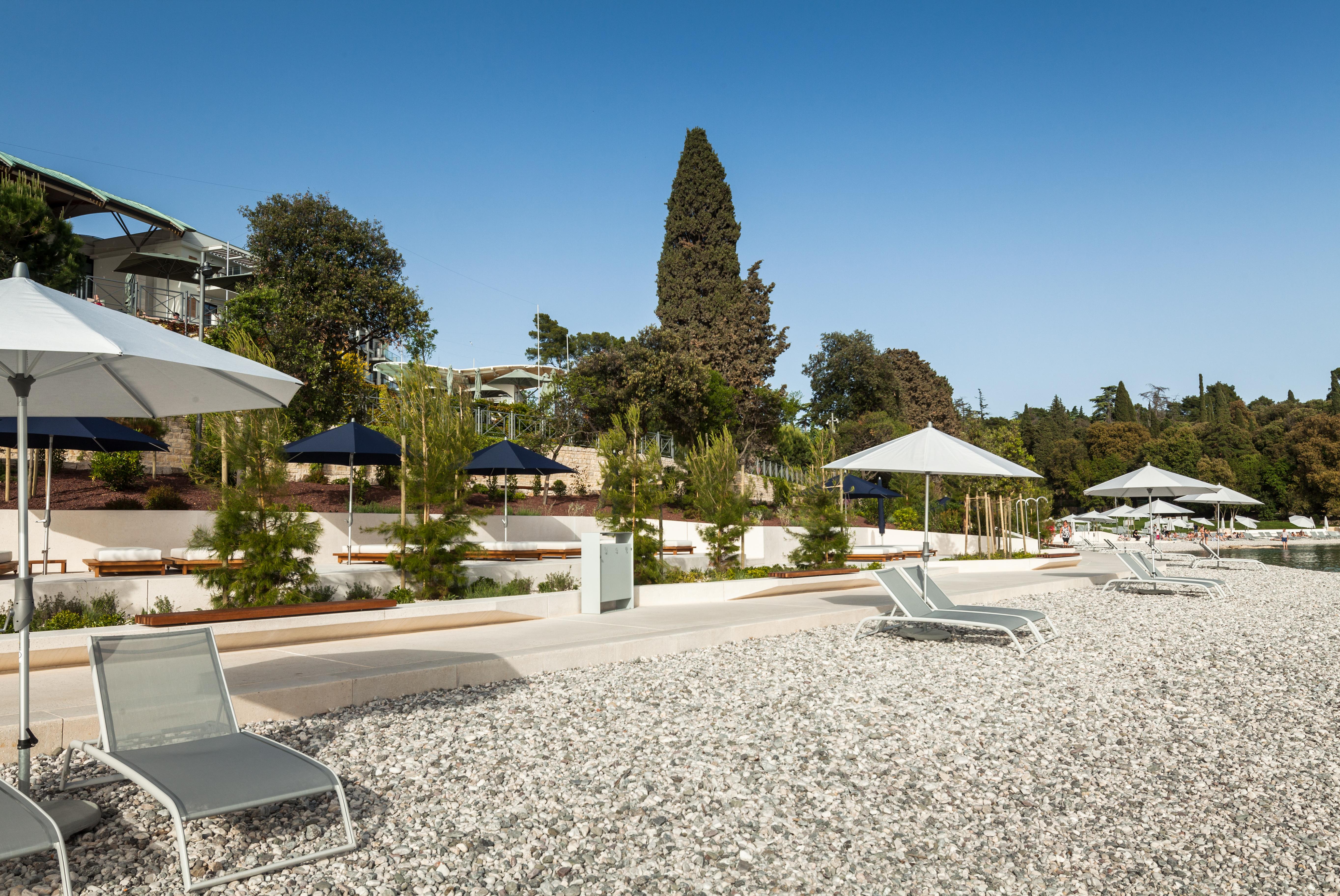 Hotel Monte Mulini Rovigno Esterno foto Nikiti