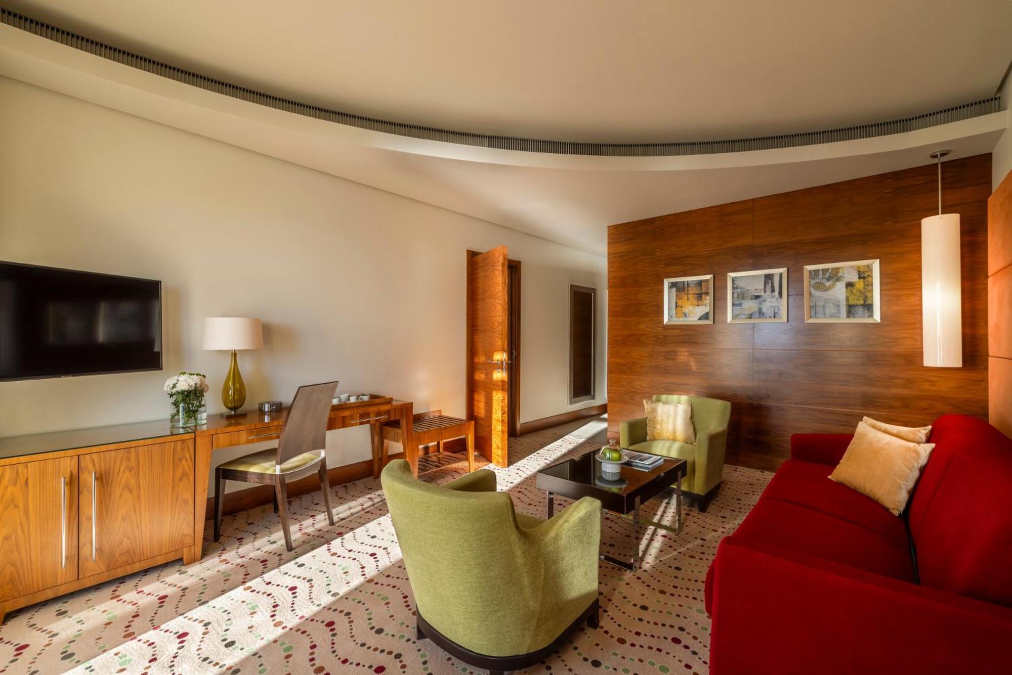 Hotel Monte Mulini Rovigno Camera foto A suite at the hotel