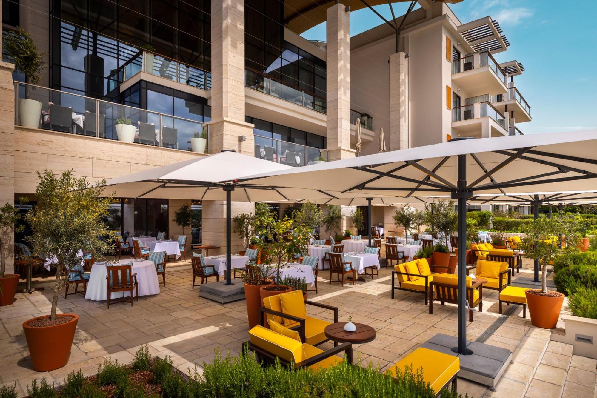 Hotel Monte Mulini Rovigno Esterno foto The Terrace