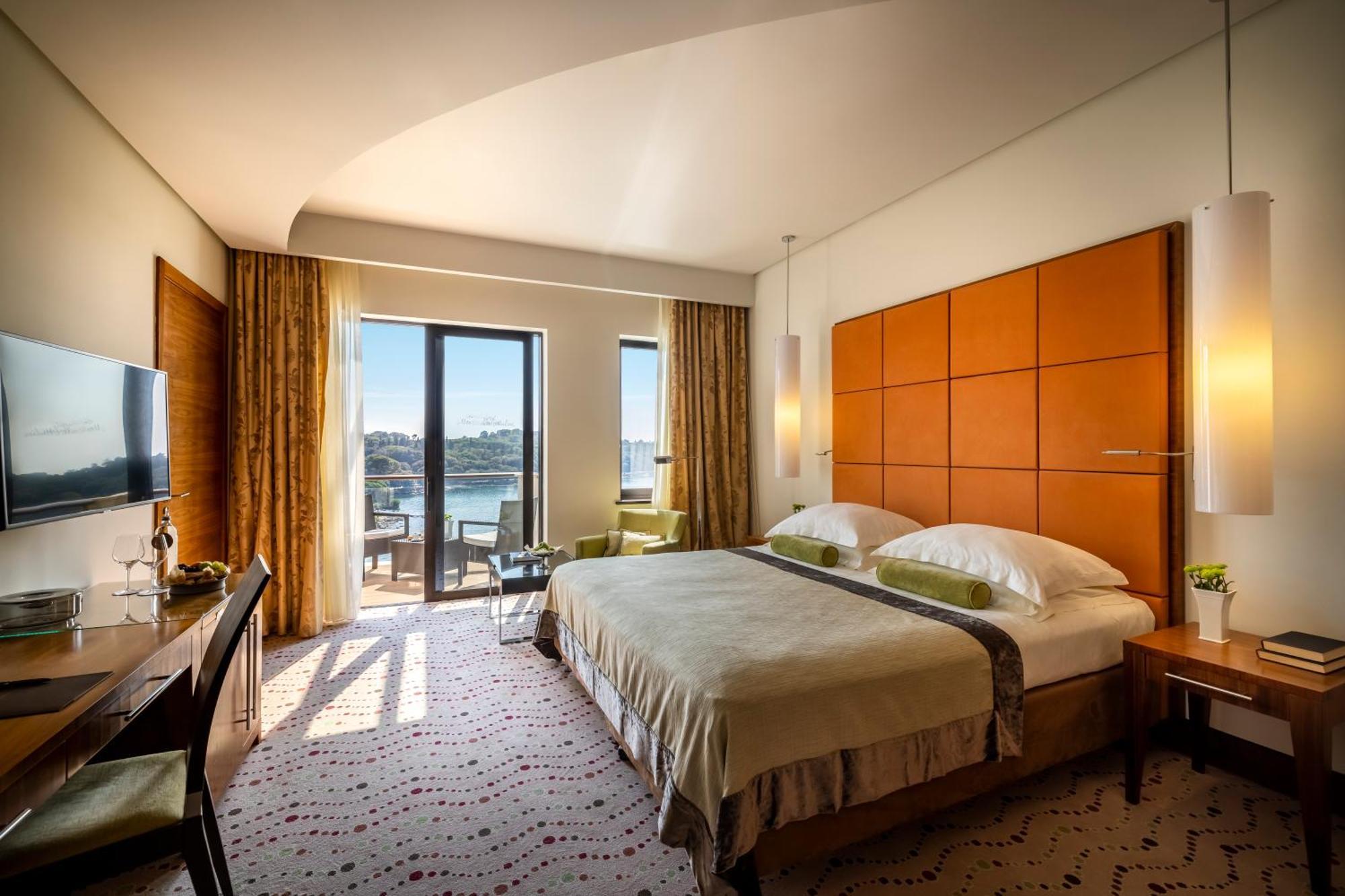 Hotel Monte Mulini Rovigno Esterno foto